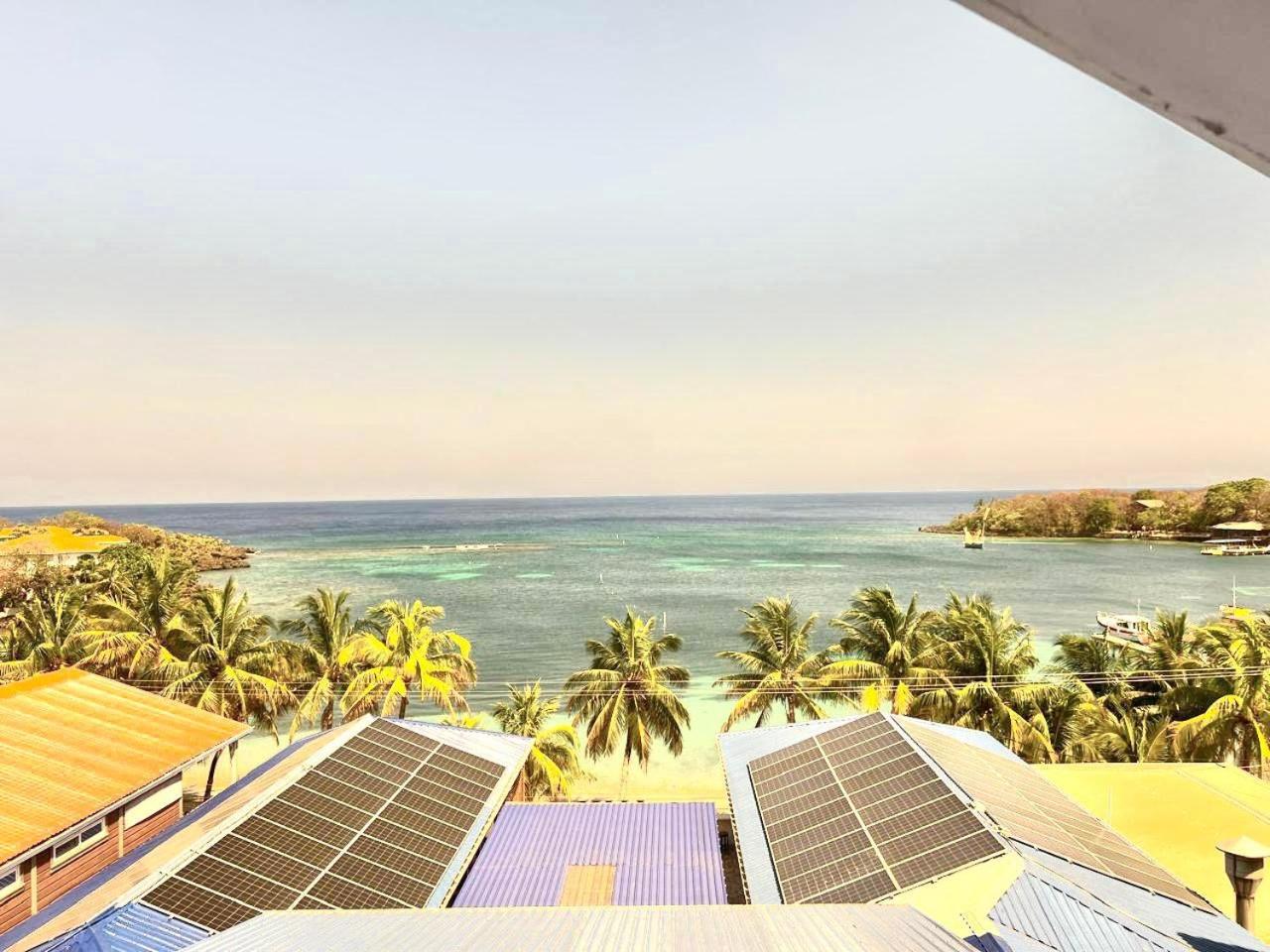 Mr. Tucan Hotel ウェスト・エンド エクステリア 写真